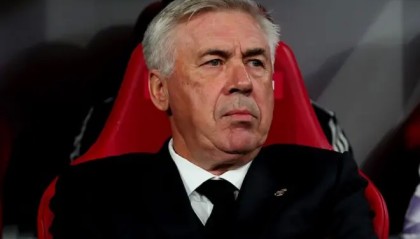 西媒：安切洛蒂今日与皇马工作人员告别，现场很多人流泪