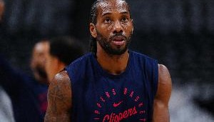 v体育官网-不想和老詹打球！湖人媒体：庆幸没来湖人 他给快船带来很多麻烦